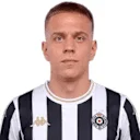 نيكولا تشوميتش