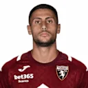 رولاندو ماندراجورا